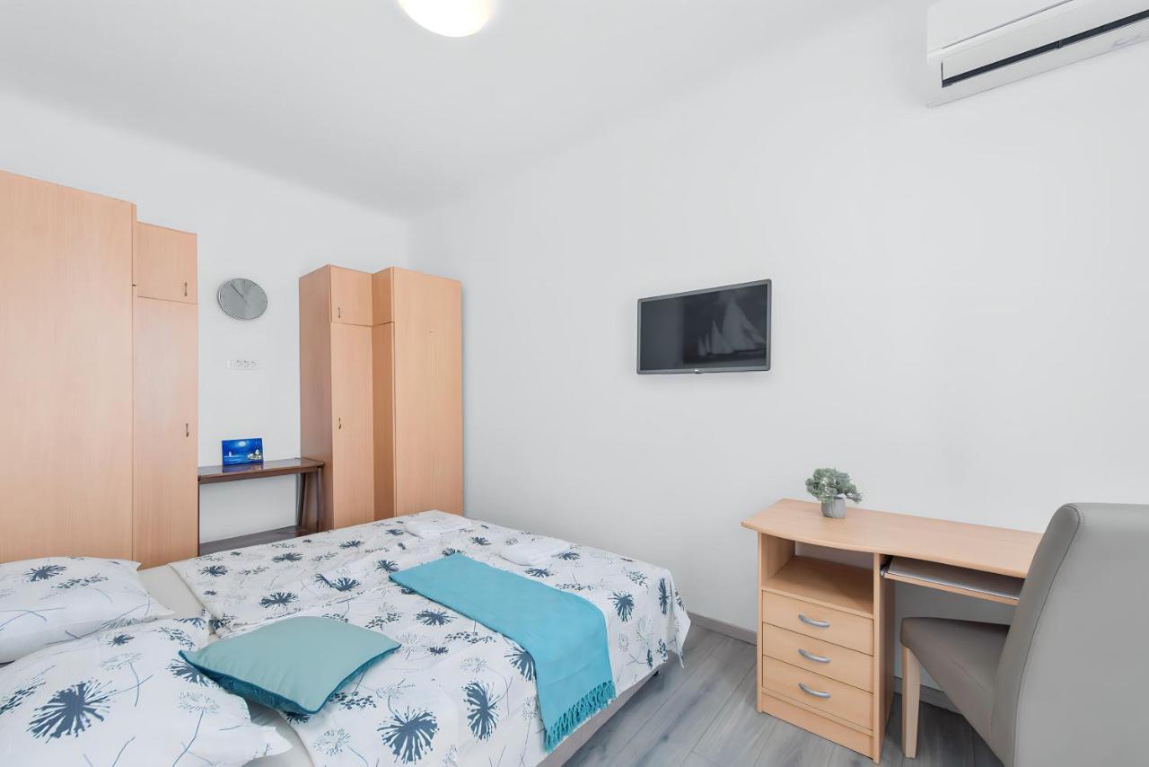 Little Flower City Studio 5 - Rijeka Rent المظهر الخارجي الصورة